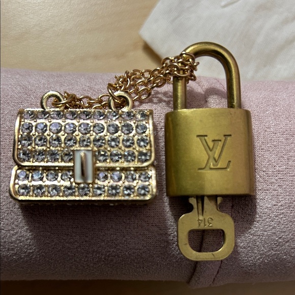 Louis Vuitton Lock and Key #314 Paired With Bag Charm w/ Crystal Accents - Picture 7 of 8